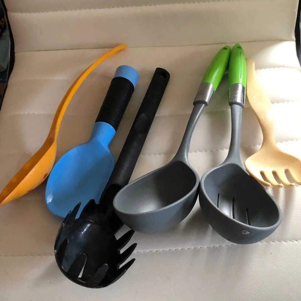 Assorted Kids Kitchen Utensils Set - Gray, Blue, Green, Yellow